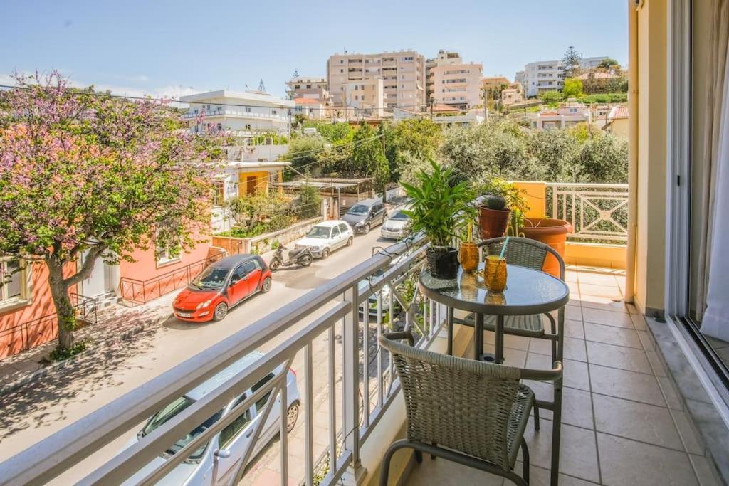 Sunny Near The Centre Of Chania Apartamento *